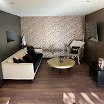 Ferme De Chenezeau - 15 Personnes , 7 Holiday home *