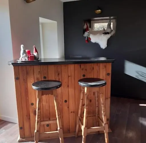 펜션 Ferme De Chenezeau - 15 Personnes , 7